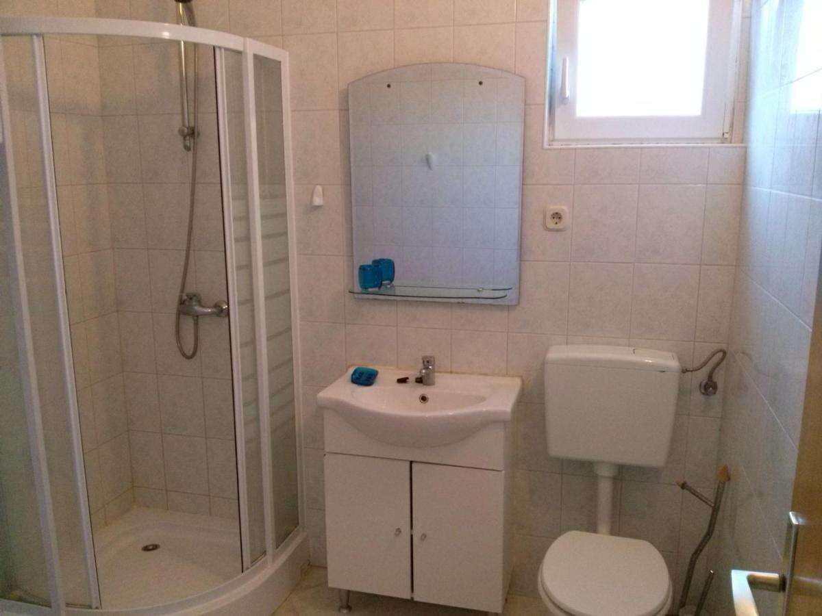 Apartments And Rooms With A Swimming Pool Kali, Ugljan - 14083 Εξωτερικό φωτογραφία